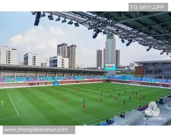 深圳足球队以78分稳居挑战赛积分榜首位，展现强劲实力